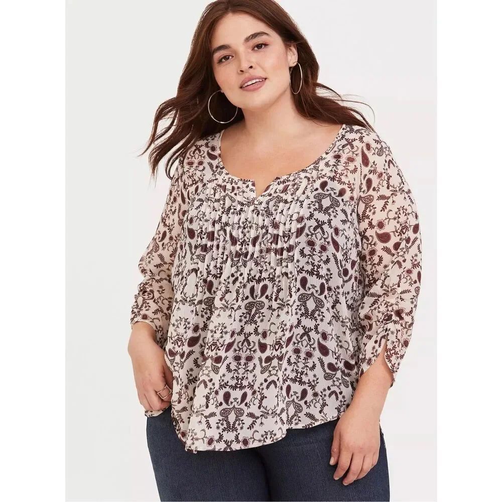 Torrid Chiffon Pintuck Blouse Size 2X Paisley Split Neck 3/4 Sleeve Flowy
